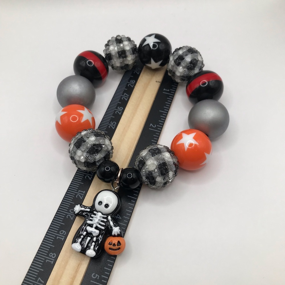 Halloween Skeleton Trick or Treat Pumpkin Handmade Bubblegum Style Bead Bracelet - Picture 5 of 7
